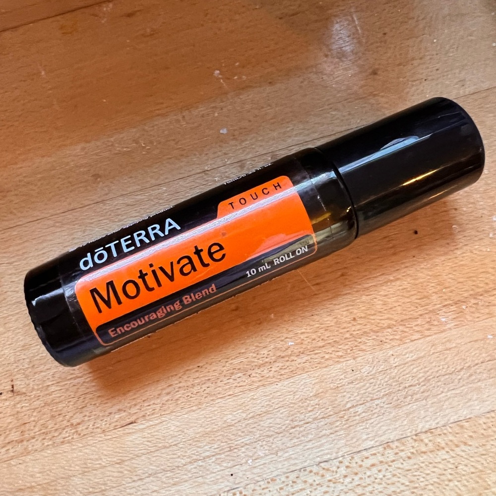 Doterra essential oils blend roller Motivate Touch 10 ml